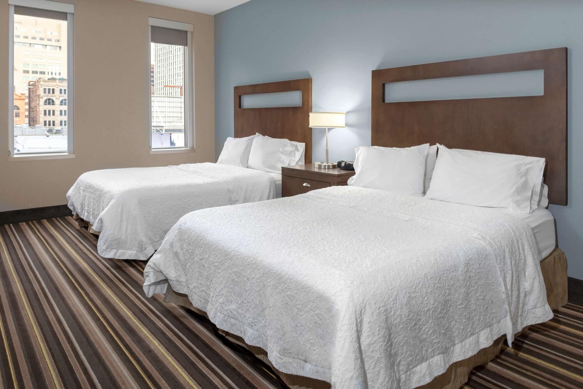 Hotel Hampton & Downtown Convention Center Denver