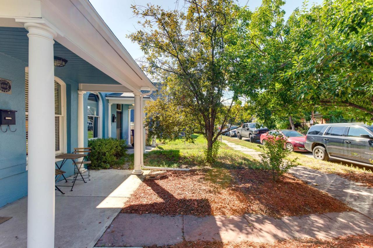 Ideally Located Townhome With Deck! * Denver