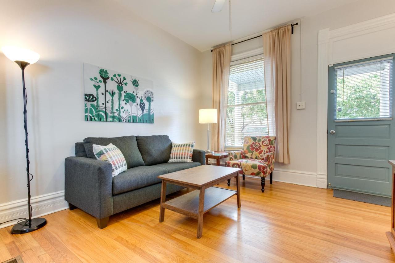 Ideally Located Townhome With Deck! *