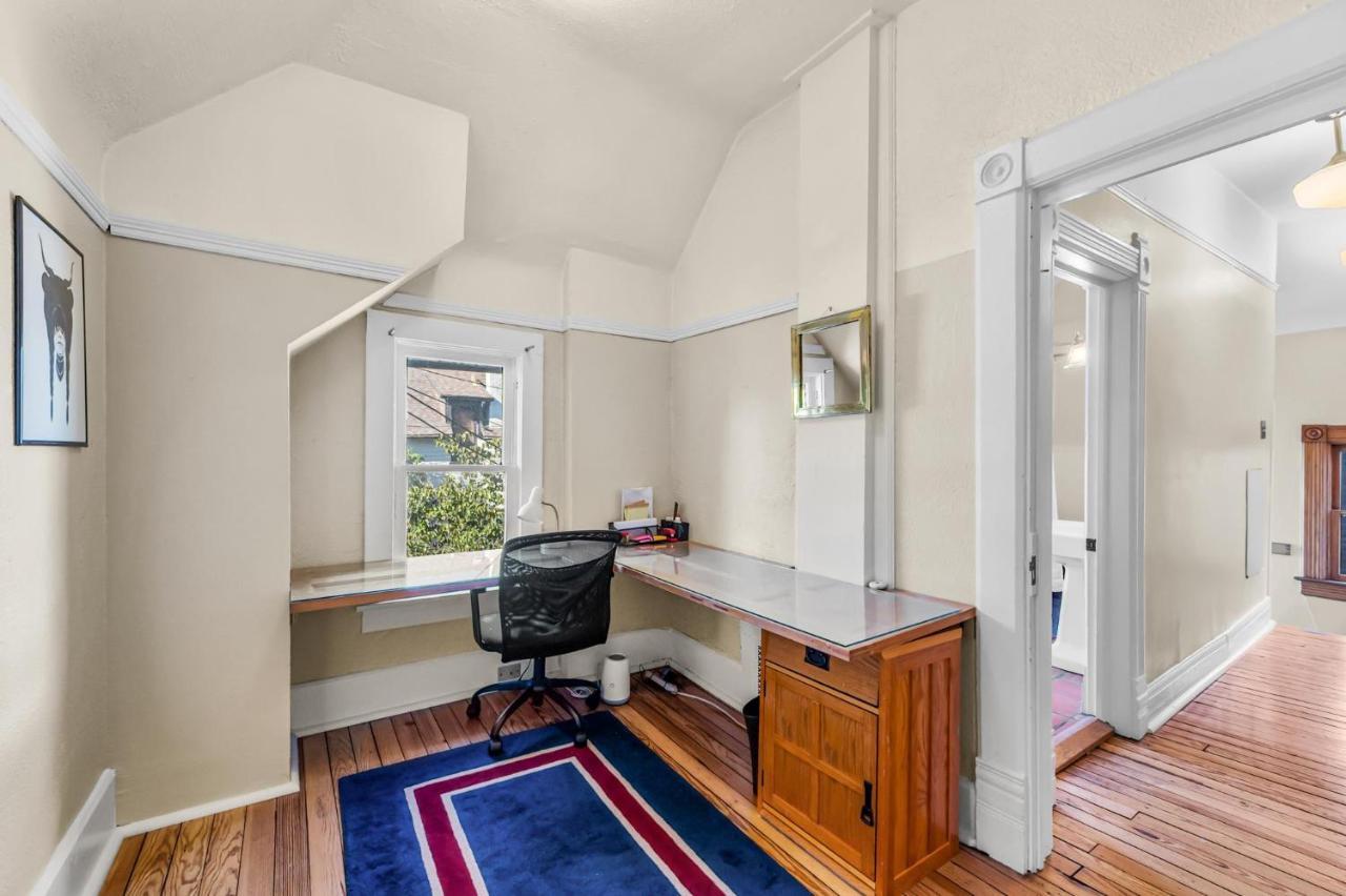 151 W 2nd Ave -