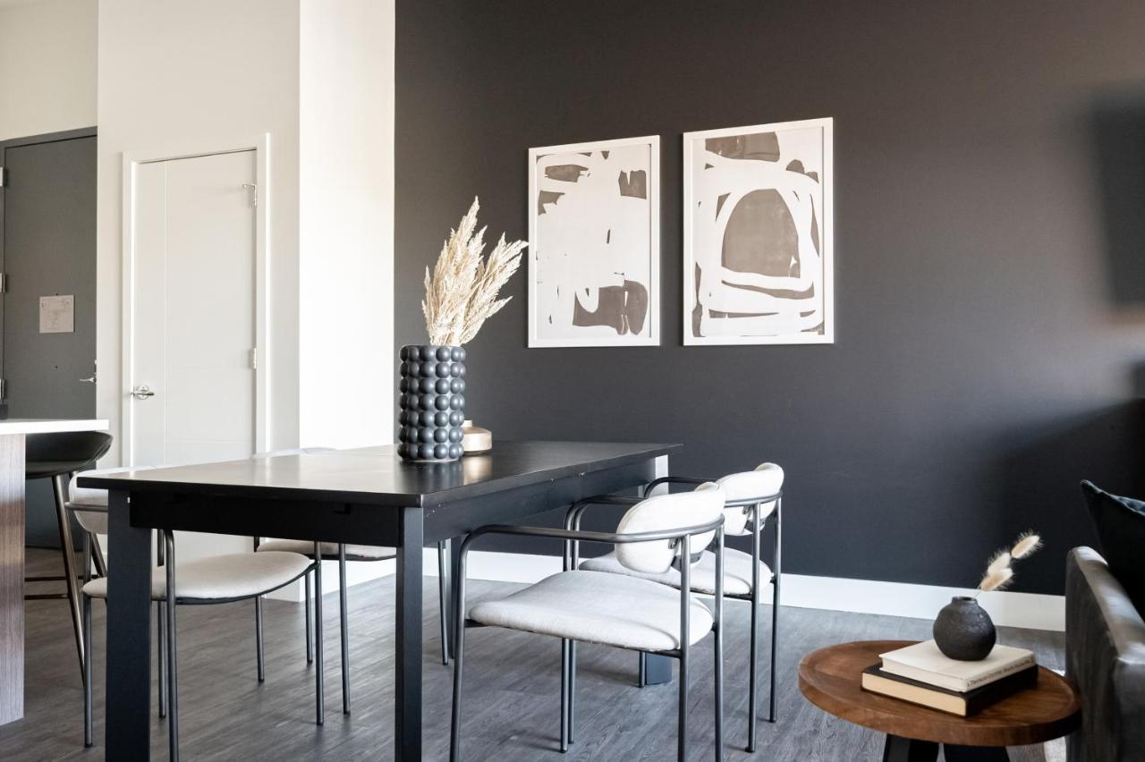 2880: Relaxed Elegance At Espadin Denver