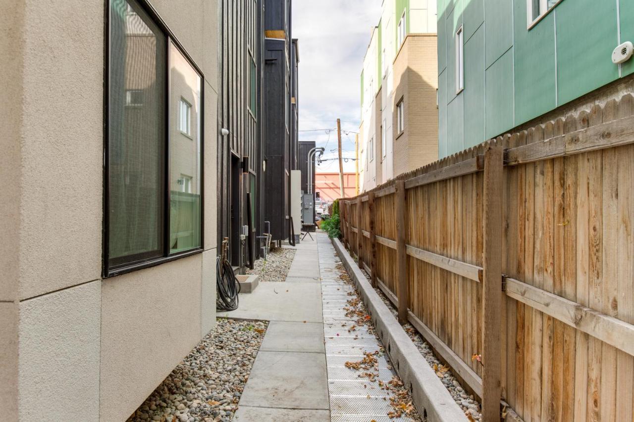 Jefferson Park Walk To Empower Field! Apartment *