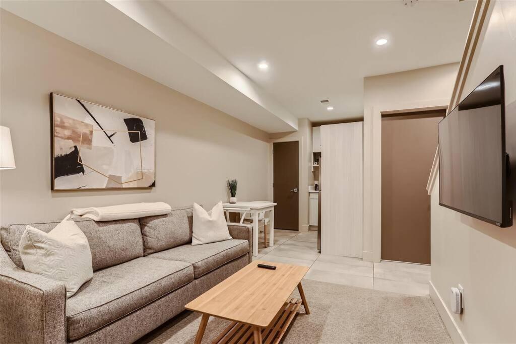 Apartment Serenity At Sloan's 1-br With A Modern Twist