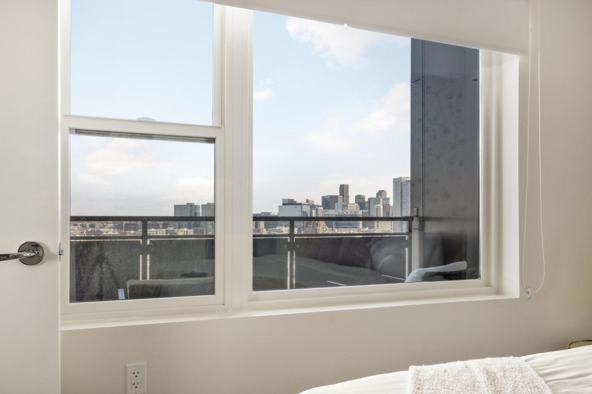 Holiday home Floor | Amazing Windows | Zuni Lofts Denver