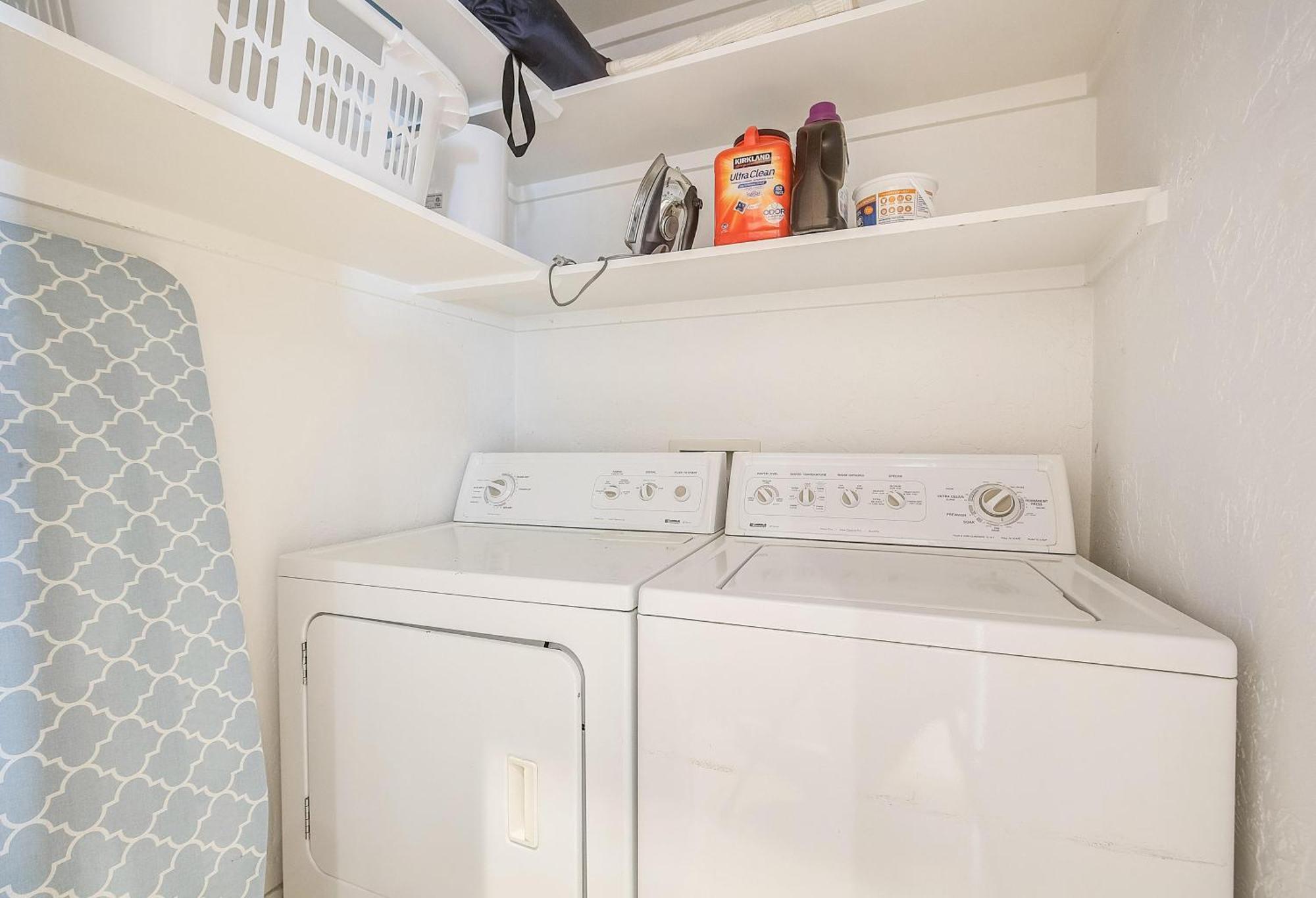 Stunning Historic - Dt Location! - Sleeps 8 Apartment