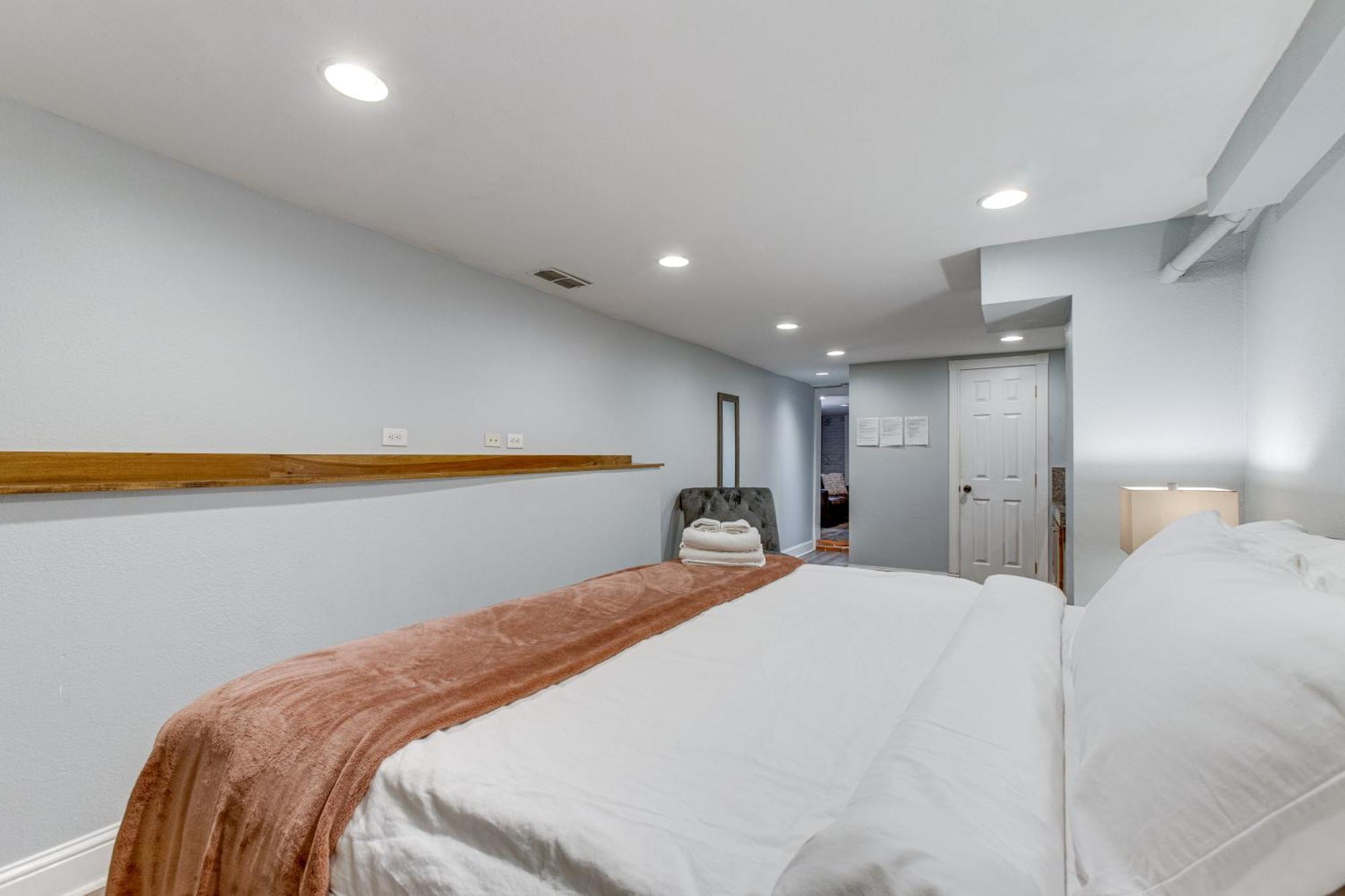 Apartment Cozy With Patio - 1 Mi To Coors Field!