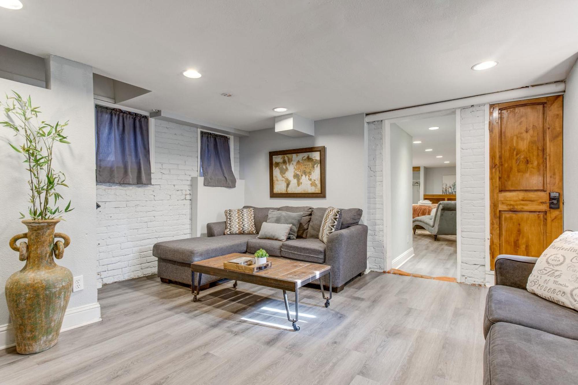 Apartment Cozy With Patio - 1 Mi To Coors Field! *