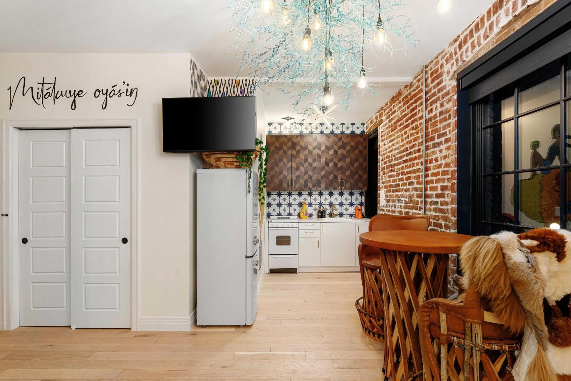 The Acoma House Aparthotel Denver