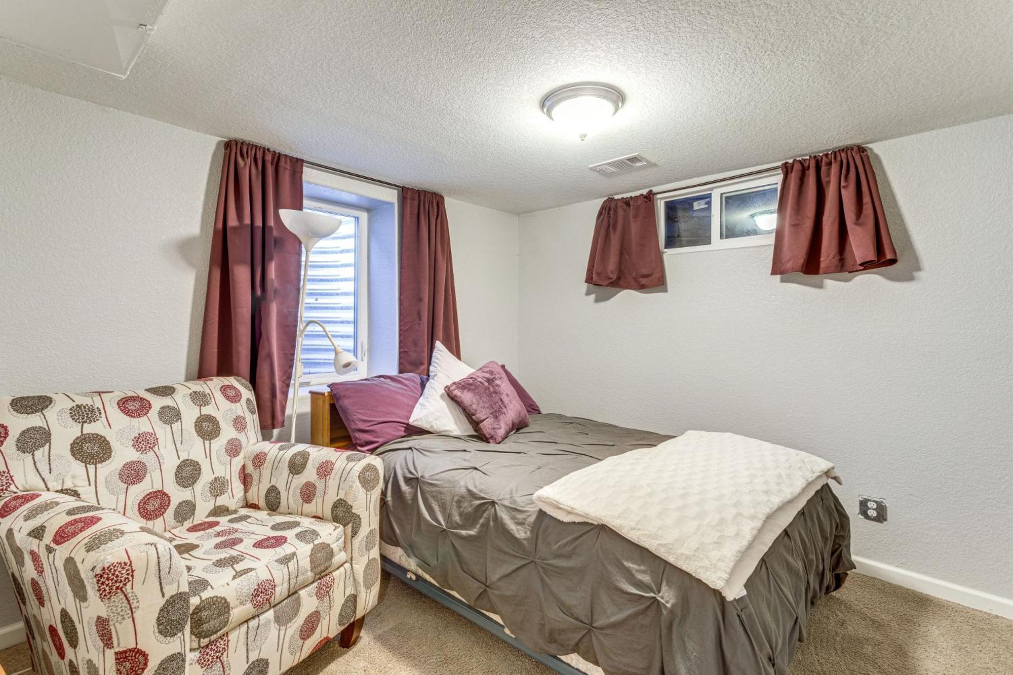 Pet-friendly With Yard, 5 Mi To Downtown Denver
