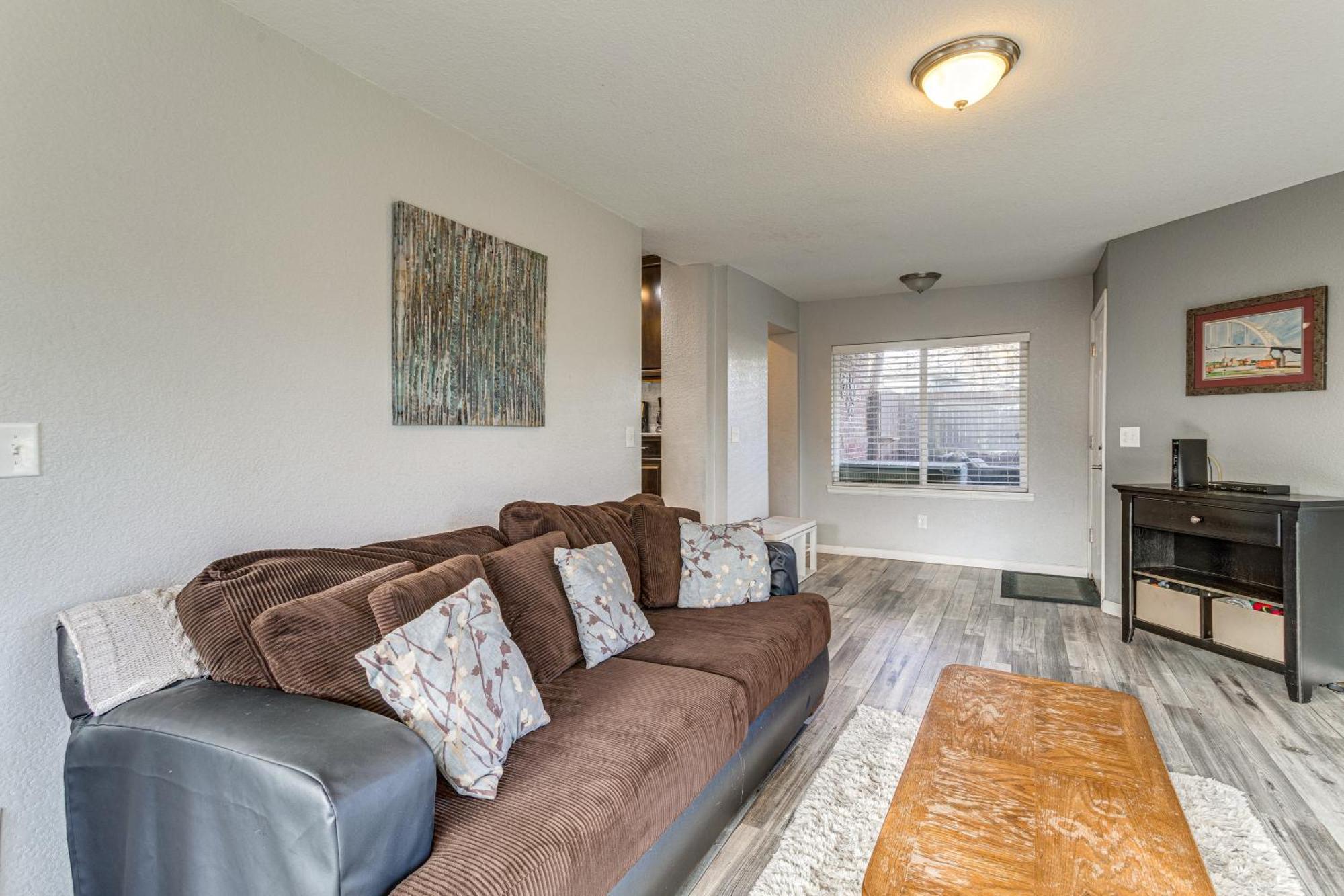 Holiday home Pet-friendly With Yard, 5 Mi To Downtown *