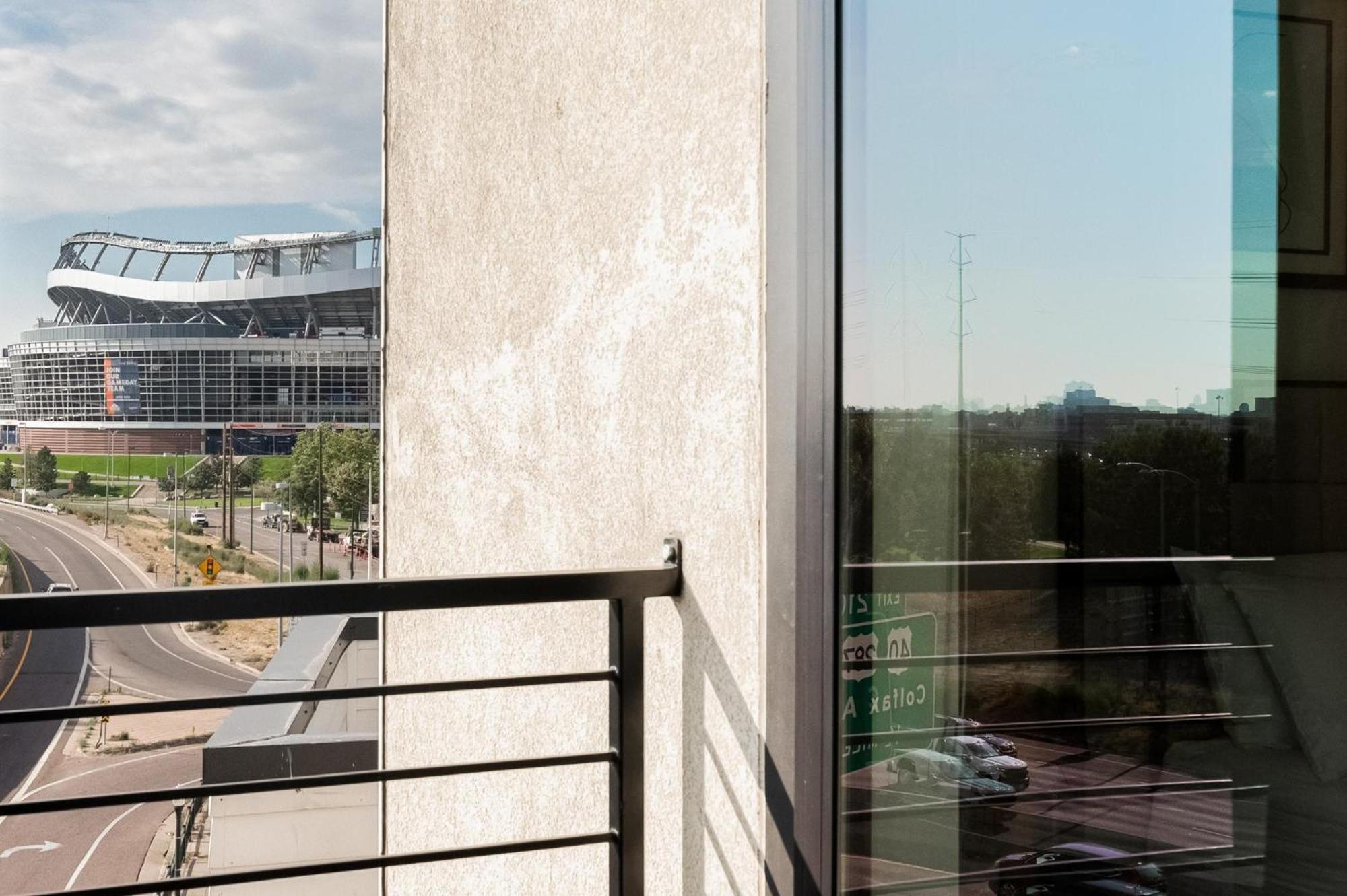 Holiday home Views! - Chic Jefferson Park - Tesoro Denver