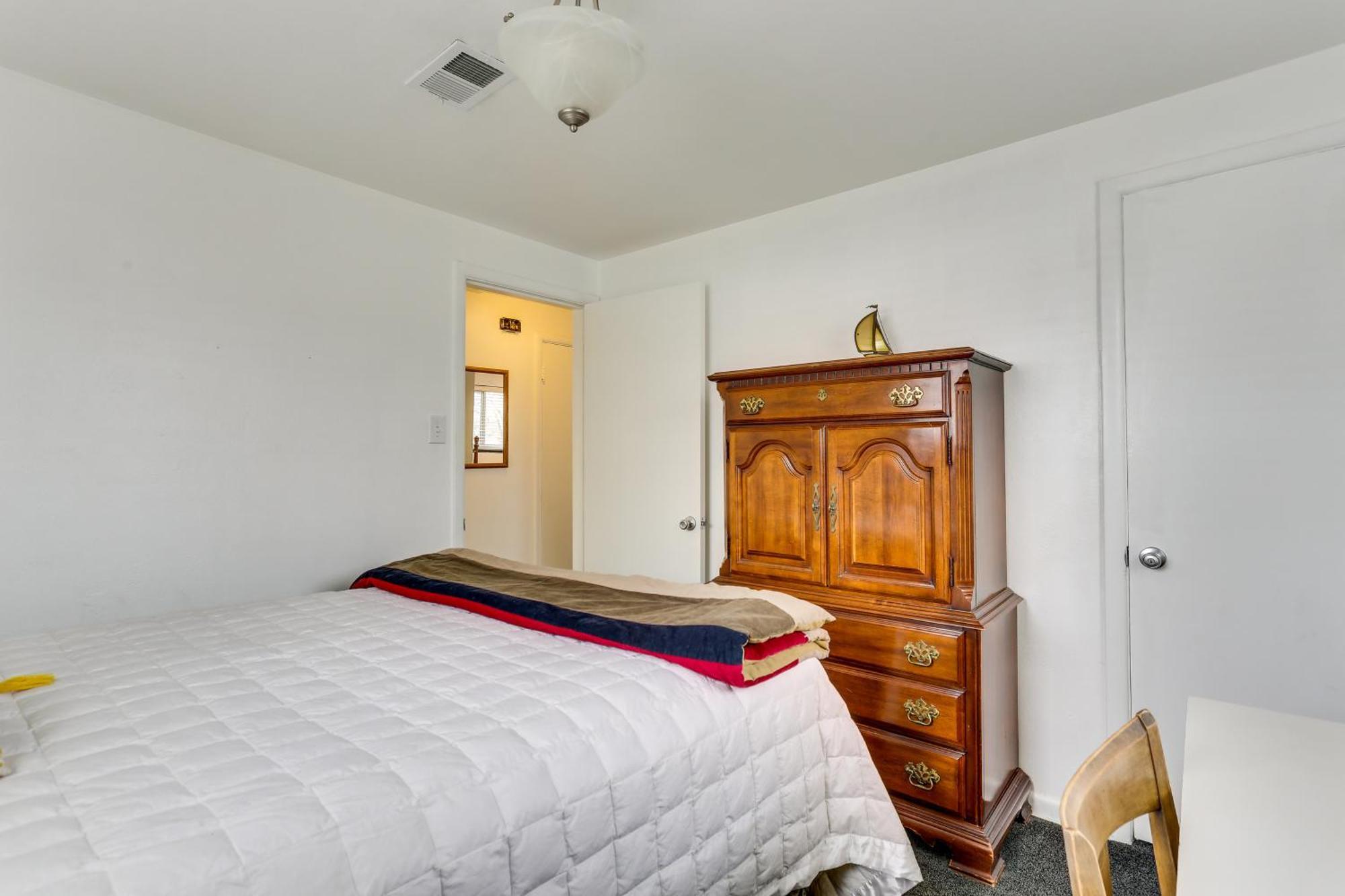 Apartment Dog-friendly With Shared Yard! *