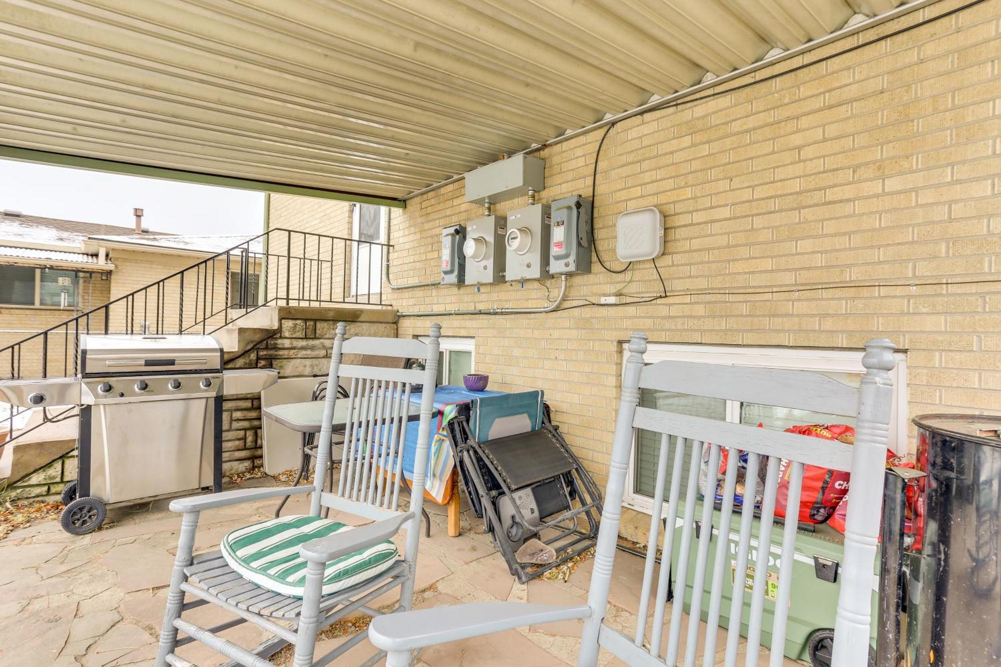 Apartment Dog-friendly With Shared Yard! Denver
