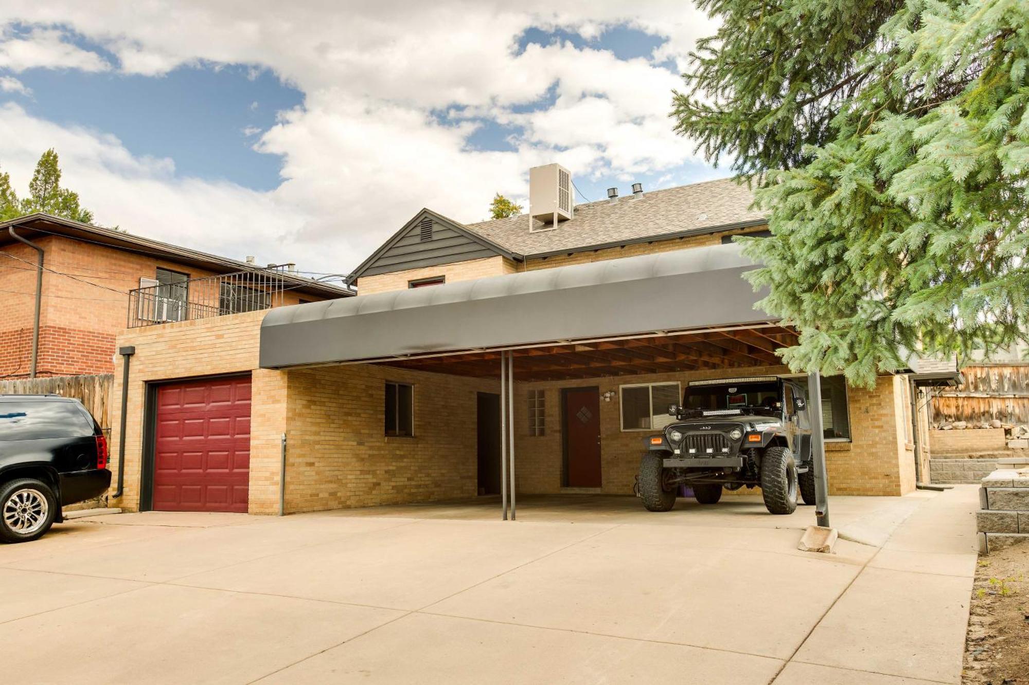 Holiday home Charming Cherry Creek Duplex 3 Mi To Zoo! *