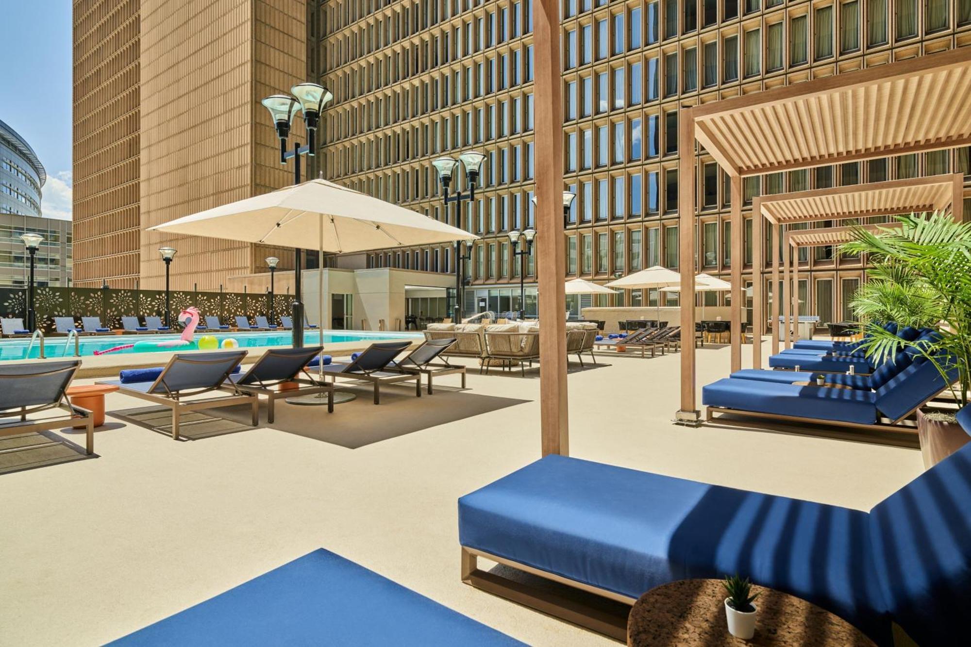 Hotel Sheraton Downtown 4*