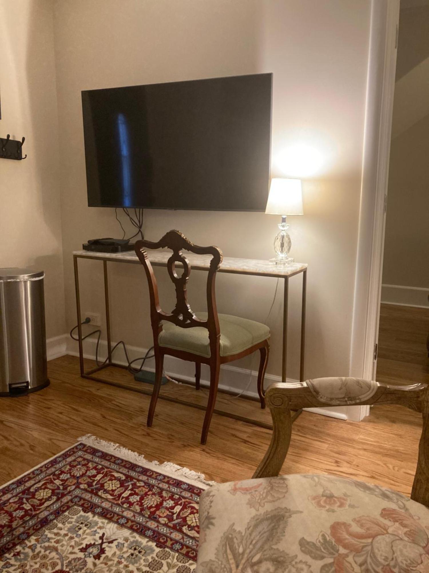 Apartment Pineapple House, Cozy Garden Apartment, Center! Marble-tiled Bathroom! Free Parking! Denver