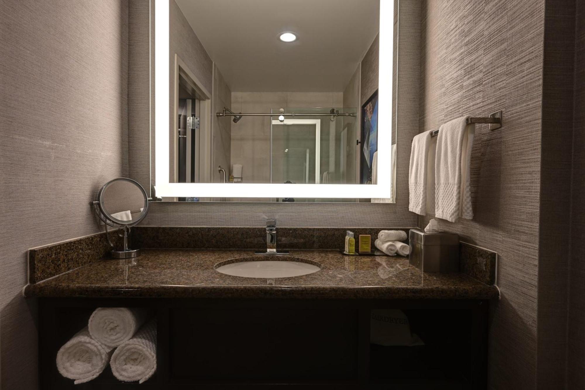 Doubletree By Hilton International Airport, Co 4* Denver