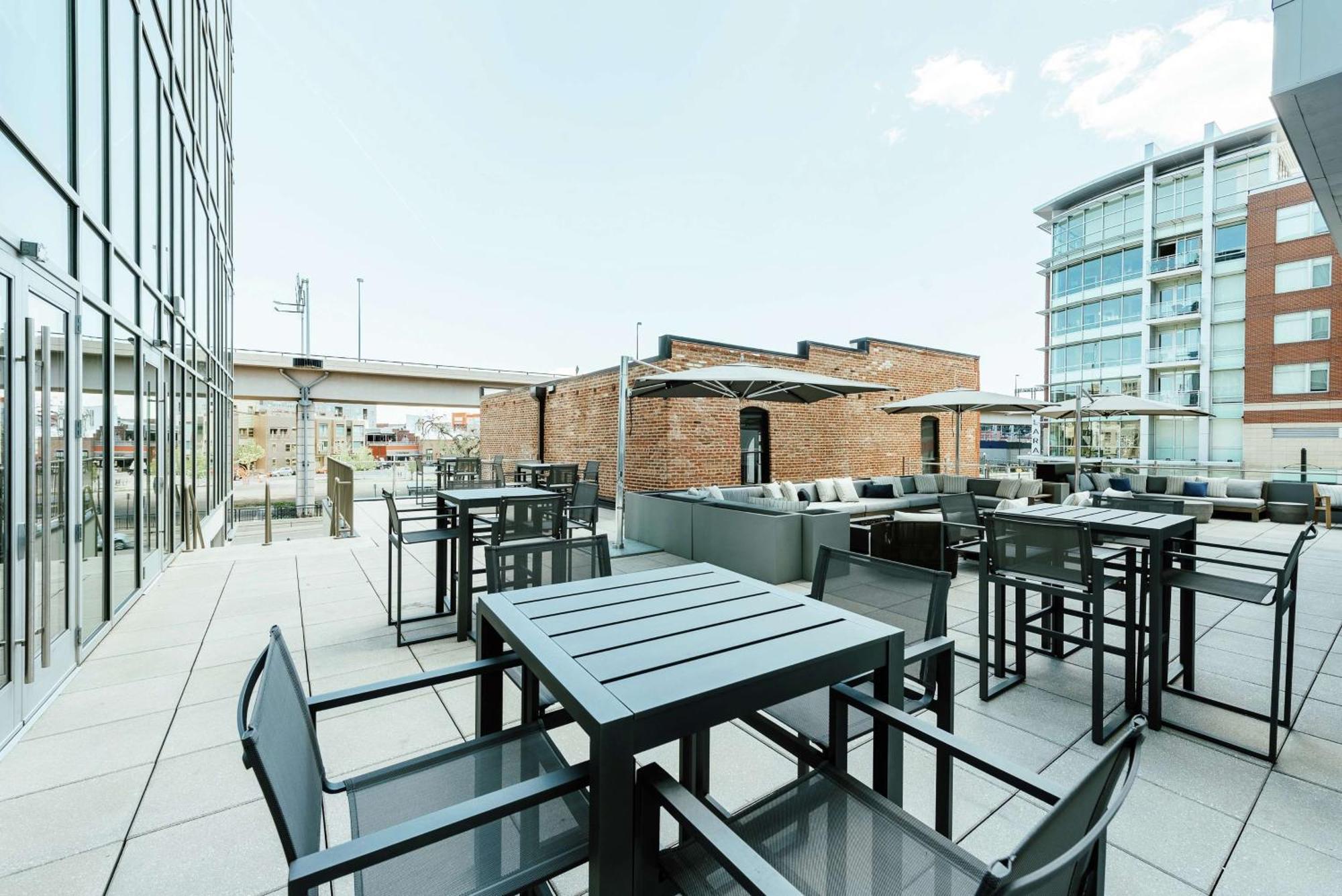 Hotel Hilton Garden Union Station 3*
