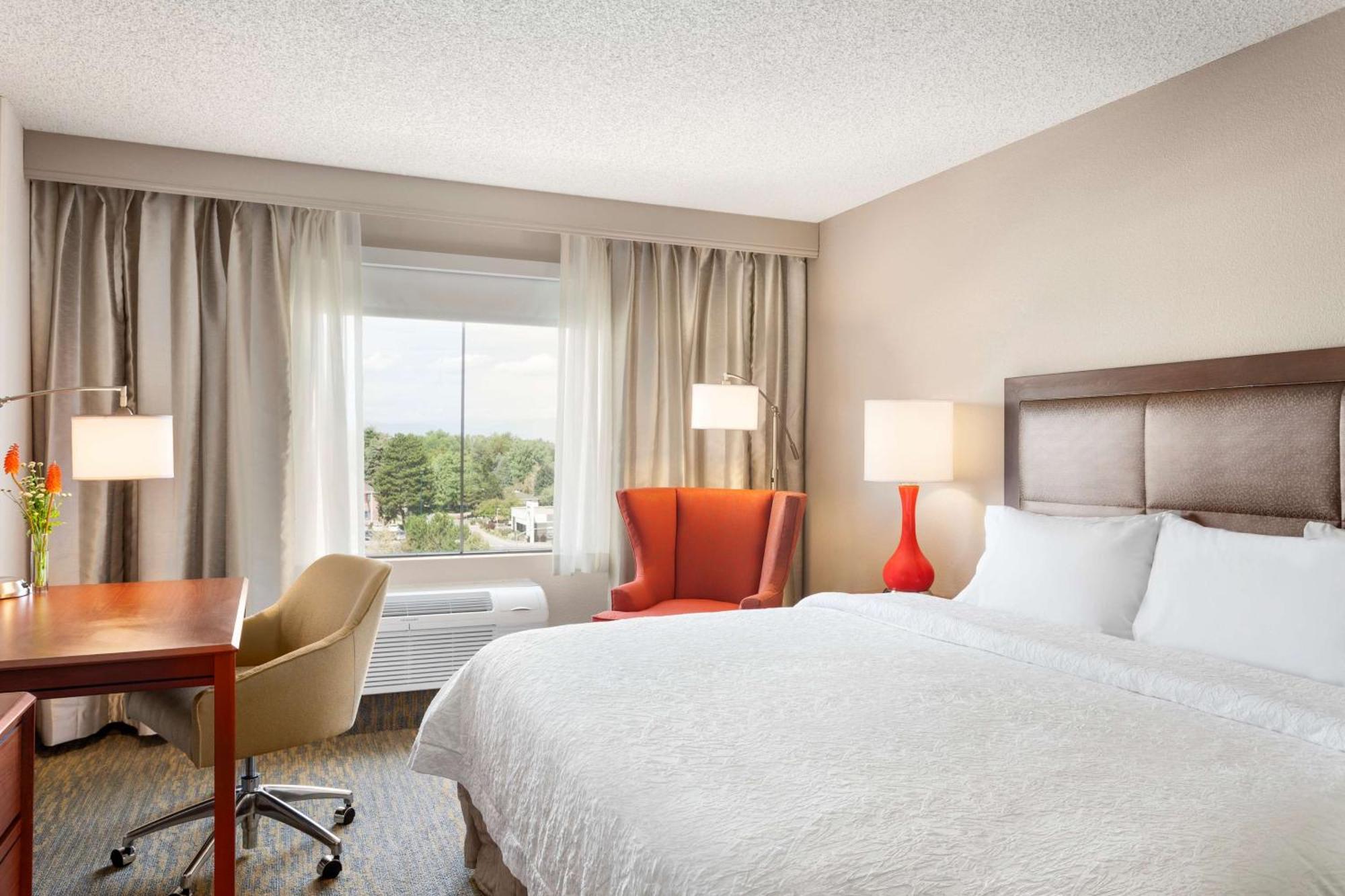 Hampton & Denver-cherry Creek Hotel