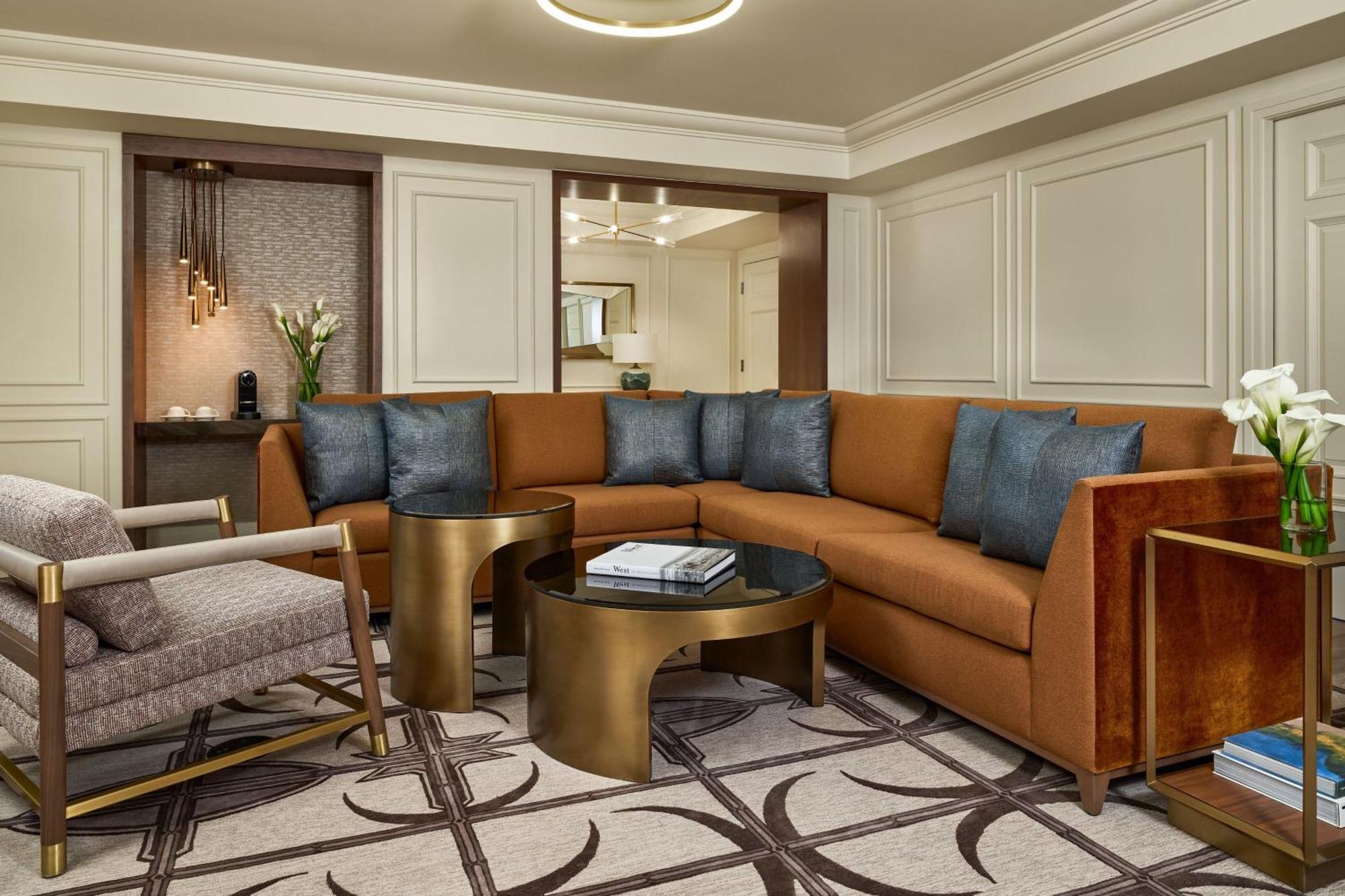 The Ritz-carlton, 5*