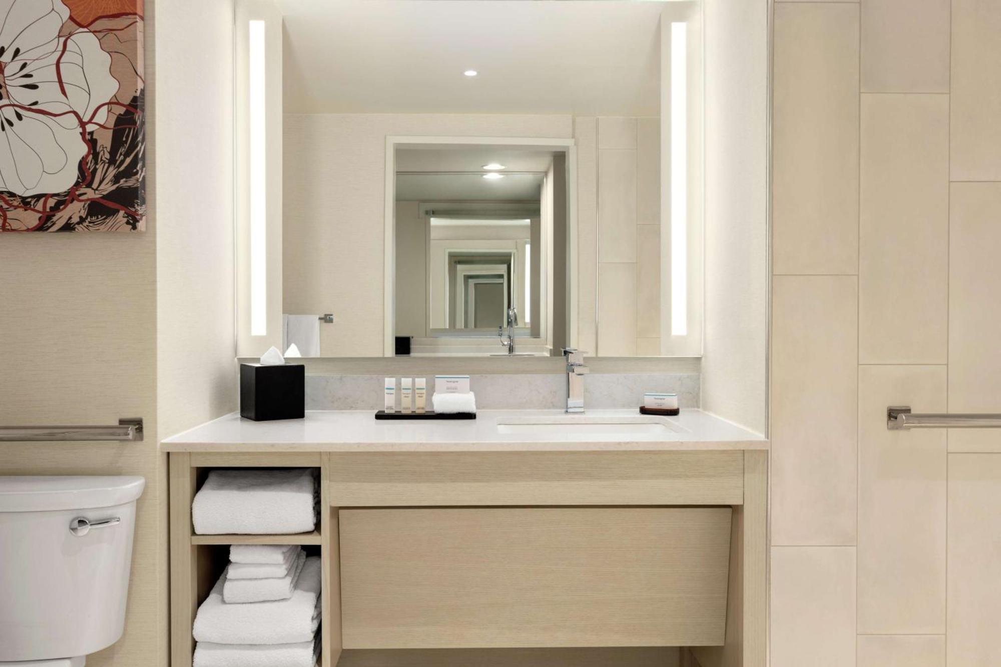 Embassy By Hilton International Airport 4* Denver