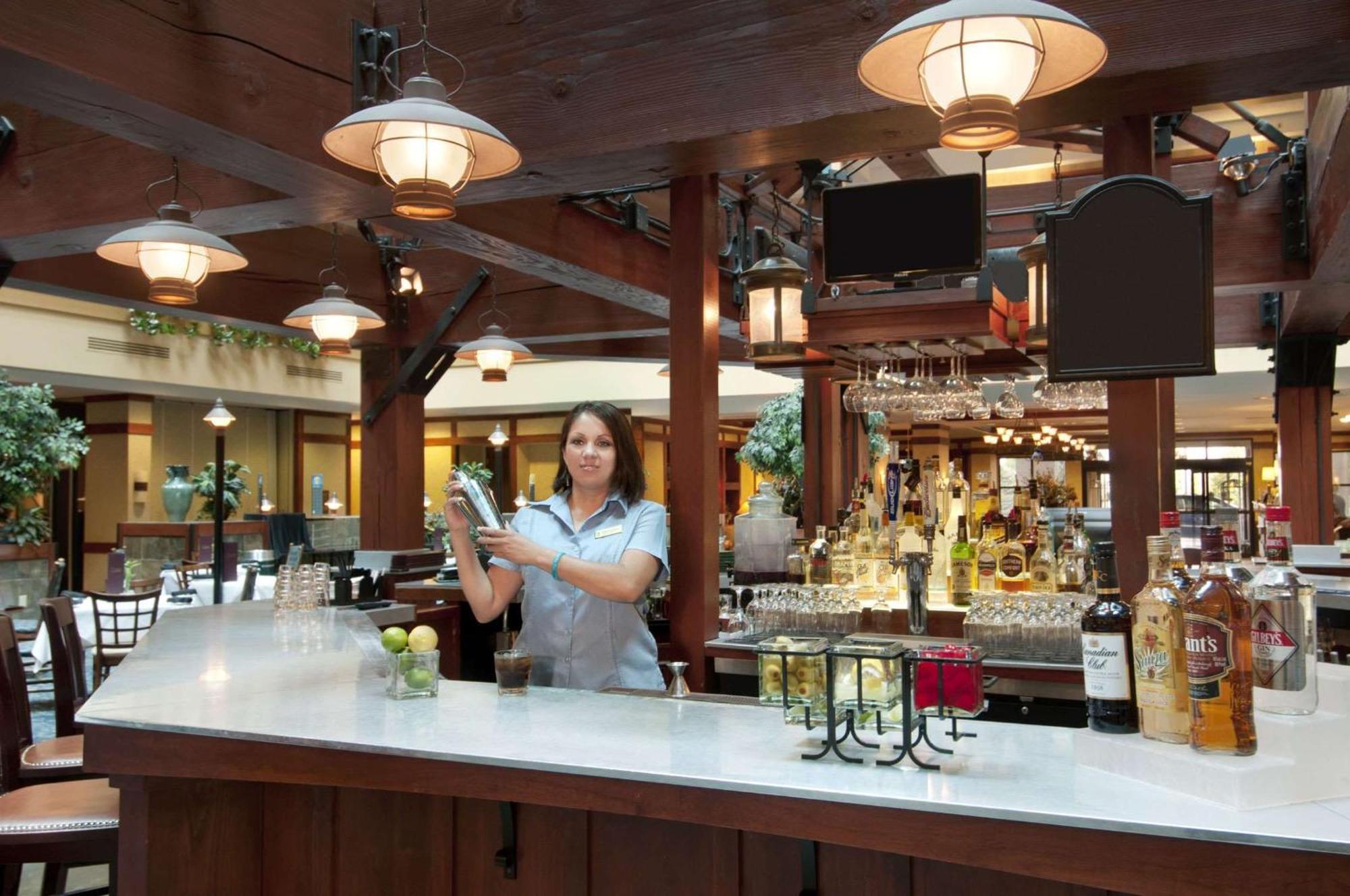 Embassy By Hilton International Airport Denver