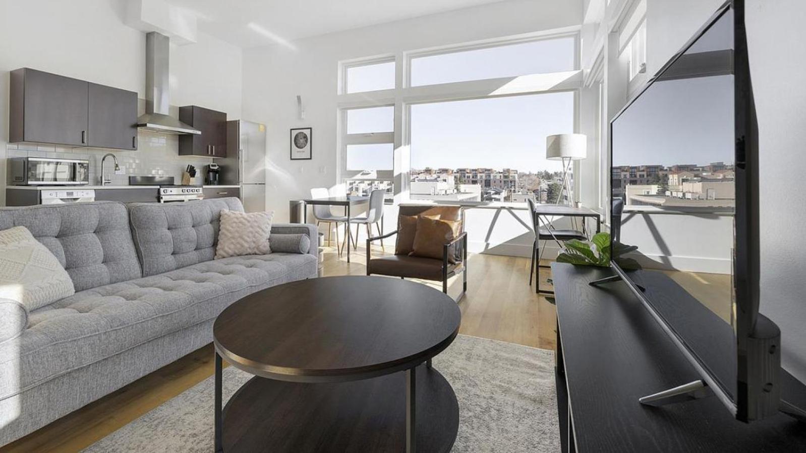 Landing - Modern With Amazing Amenities Apartment *