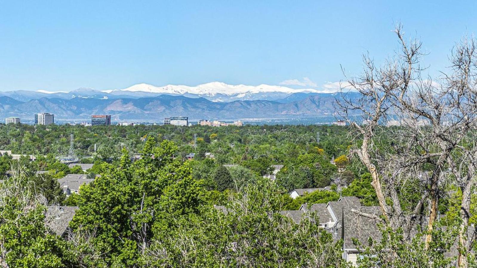 Landing Modern With Amazing Amenities
