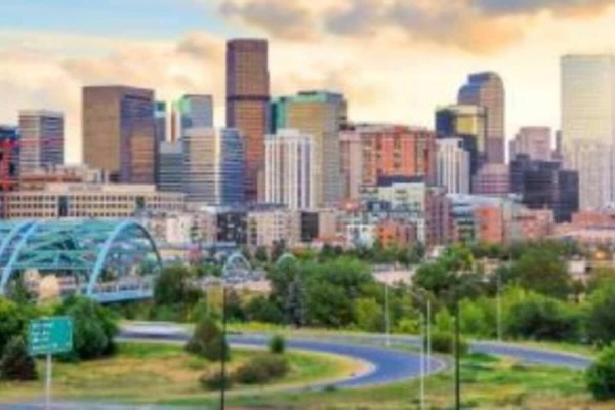 2 Bdr Roof Deck Walk To Broncos And Sloans Holiday home Denver