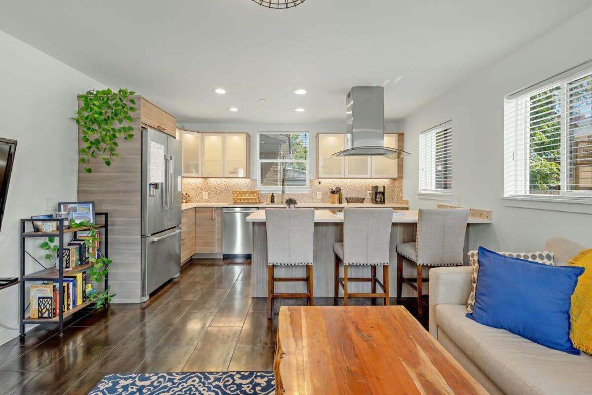 1br Park Medical District 30 Day Apartment Denver