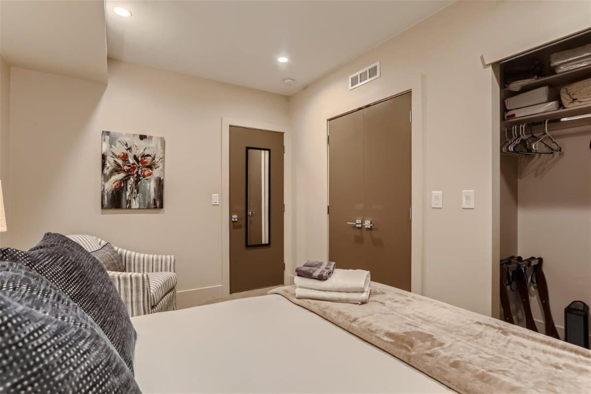 Serenity At Sloan's 1-br With A Modern Twist Apartment Denver