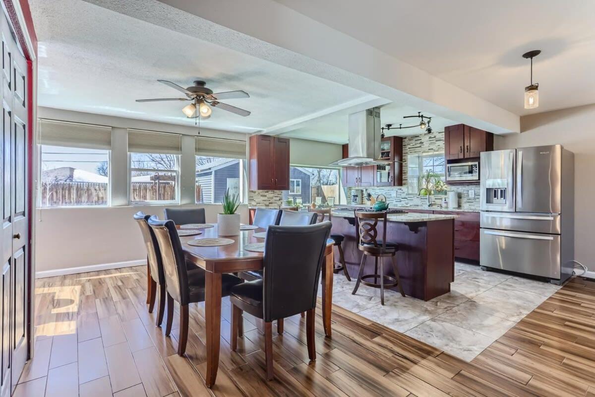 3bd Family Friendly Walk To Huston Holiday home Denver