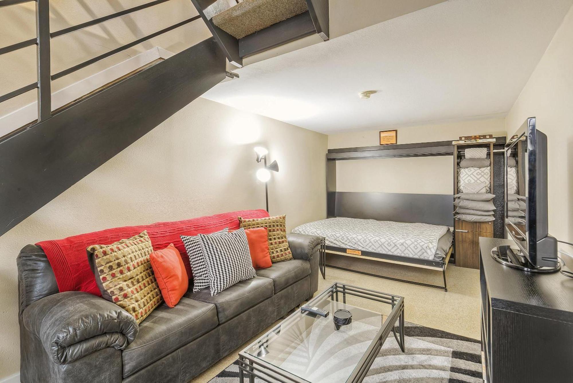 Holiday home 2193 Arapahoe St Unit 17 *