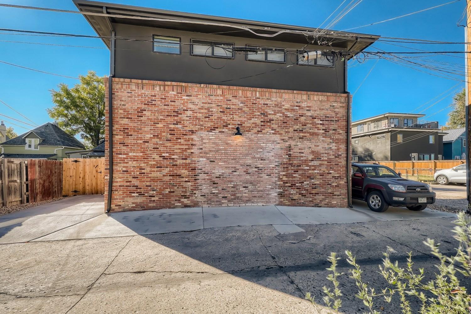 3101 W 26th Ave