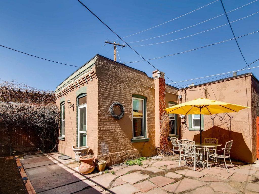 3329 W 31st