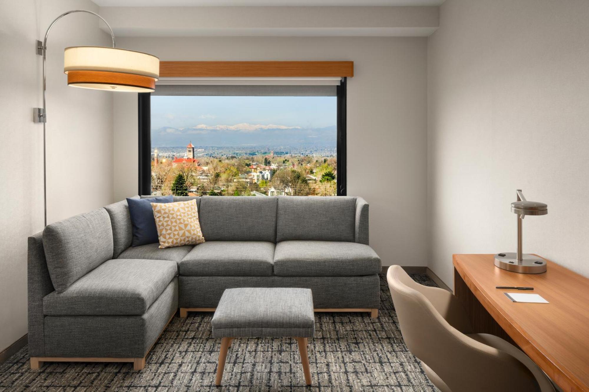 Hyatt Place Cherry Creek Hotel Denver