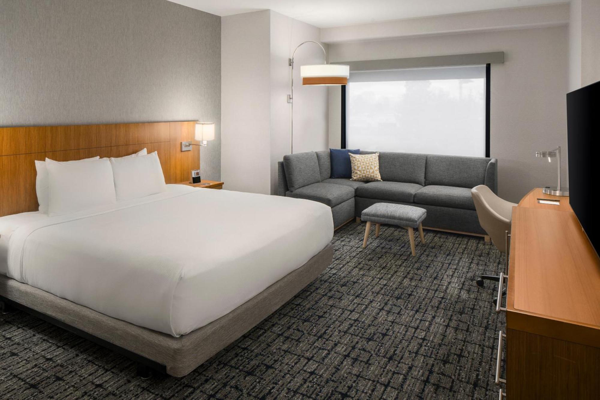 Hyatt Place Cherry Creek Denver