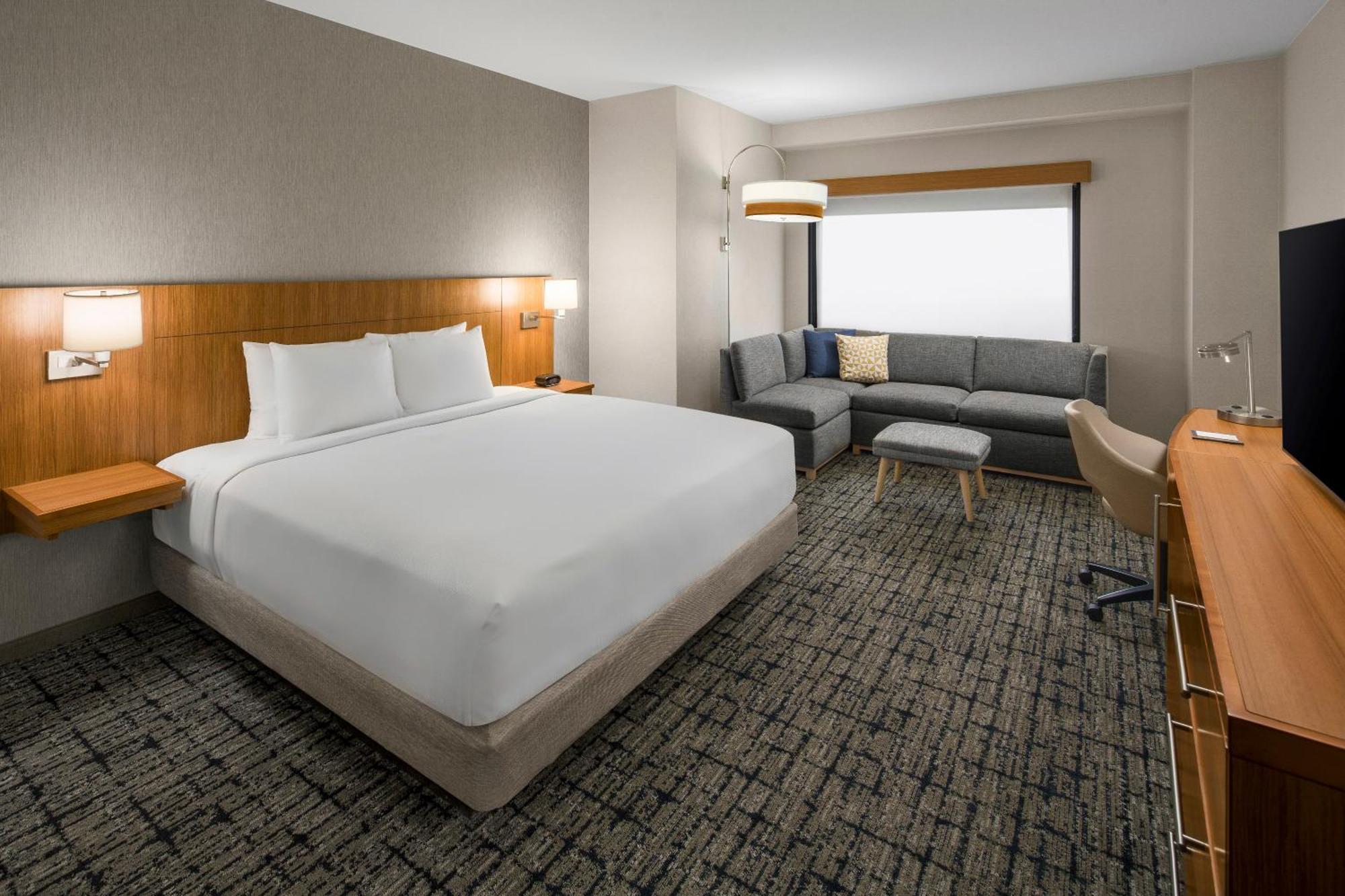 Hotel Hyatt Place Cherry Creek 3*