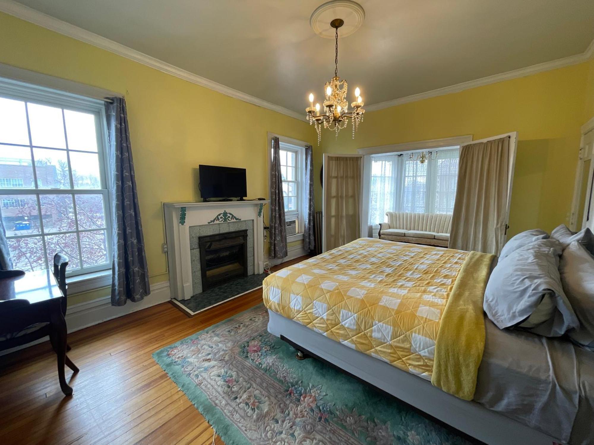 The Victorian Hotel