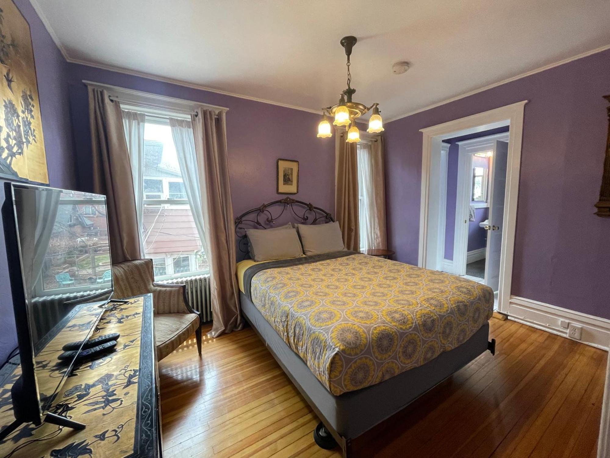 The Victorian Hotel 3*