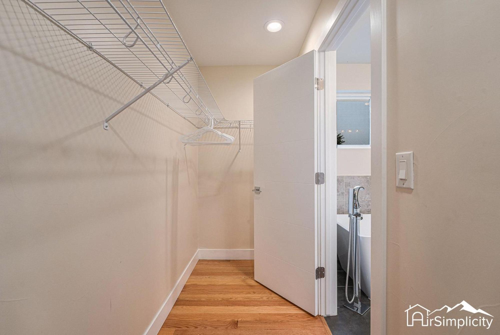 Sloan's Loft Hot Tub & Rooftop Patio * Denver