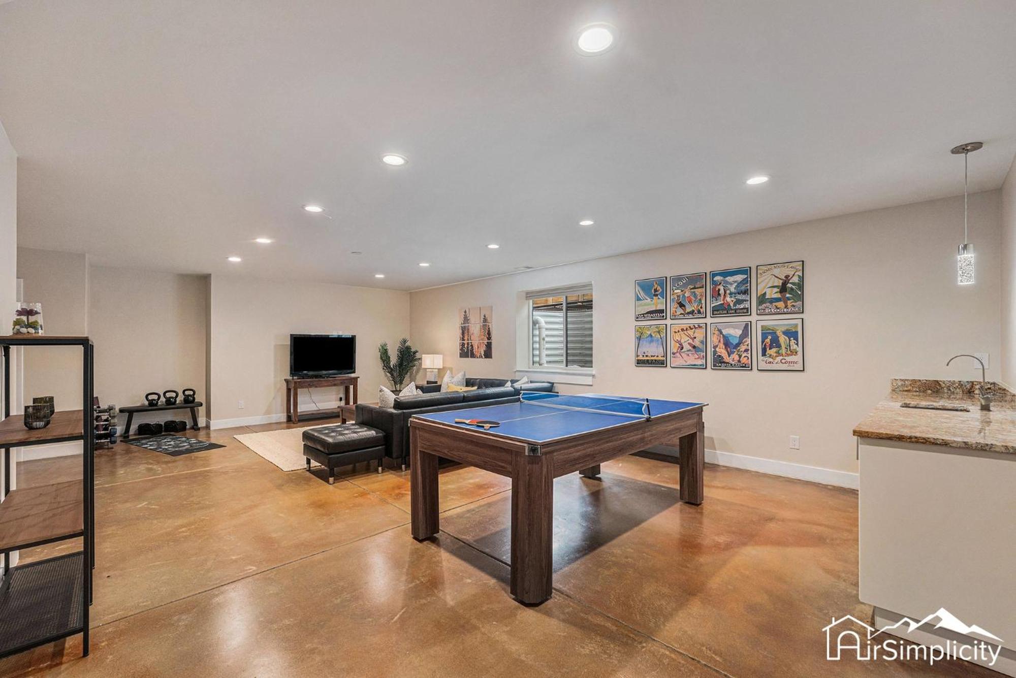 Holiday home Sloan's Loft Hot Tub & Rooftop Patio