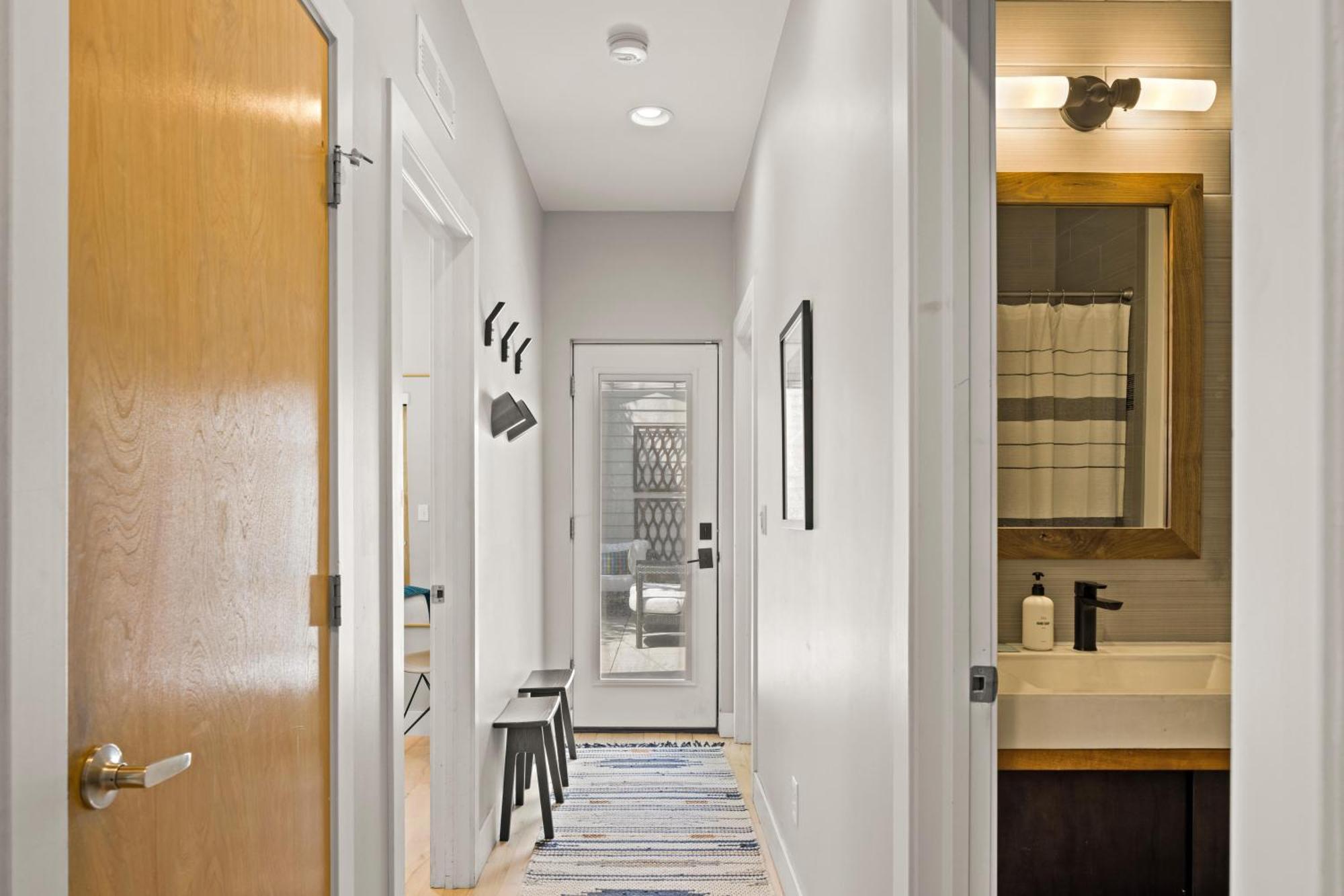 Highlands Square - Private Yard - Garage Denver
