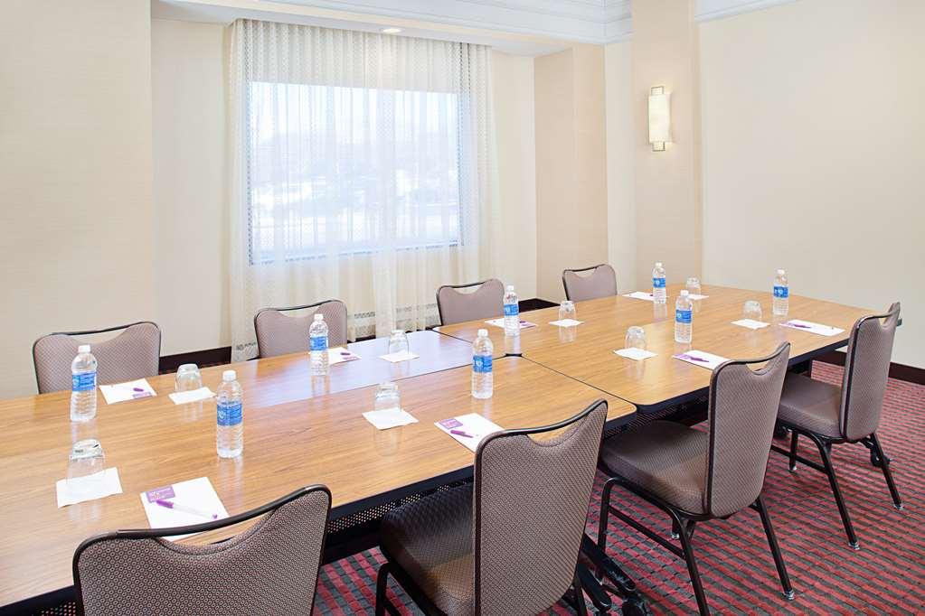 Hyatt Place Cherry Creek