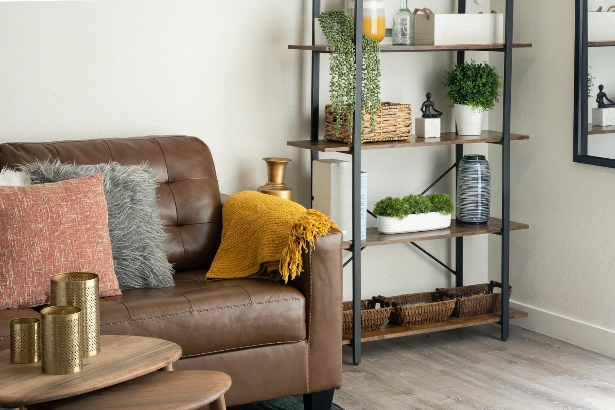 Your Gateway To Denver's Hotspots Or Downtown Apartment
