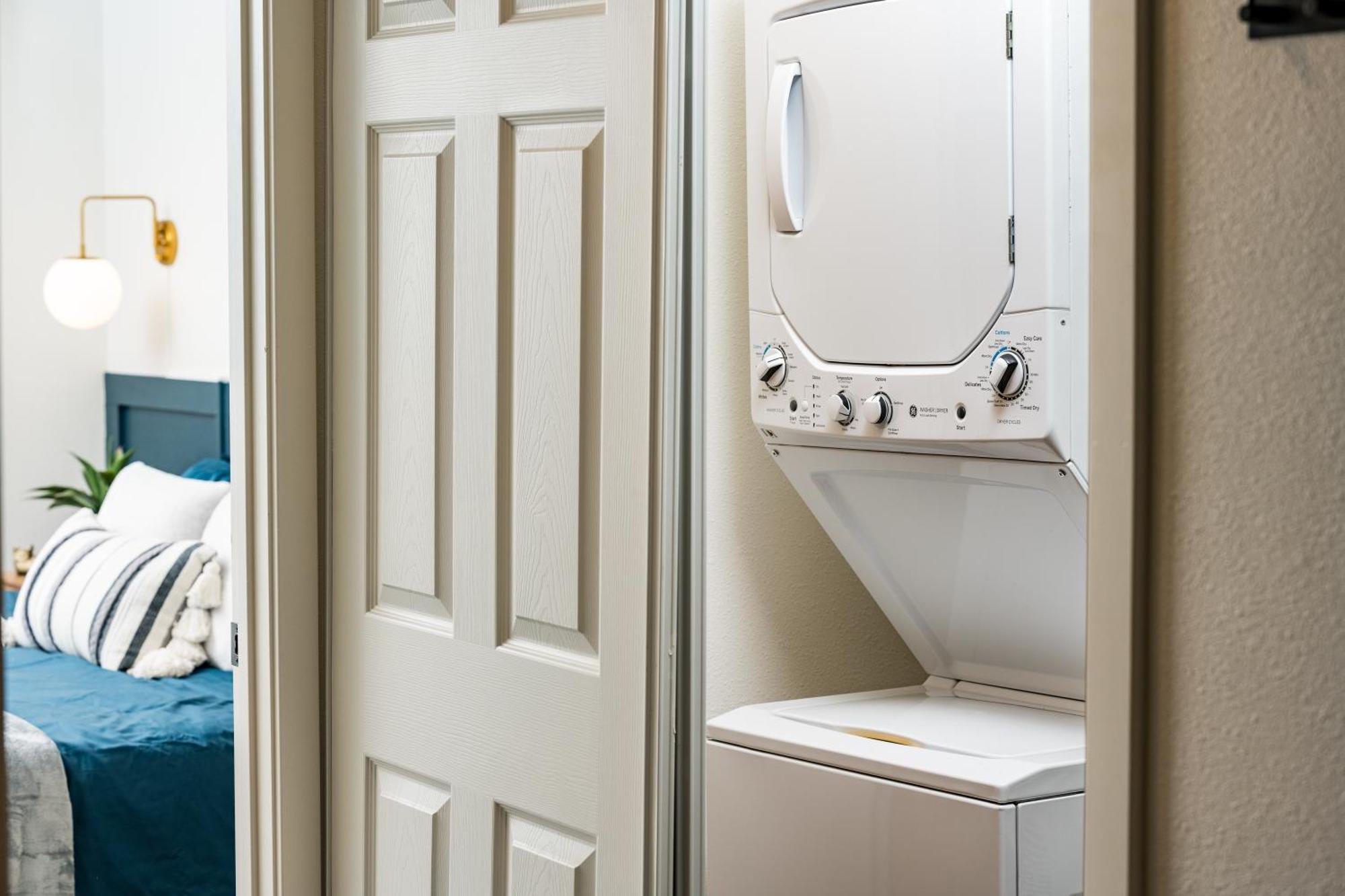 Your Gateway To Denver's Hotspots Or Downtown Apartment Denver