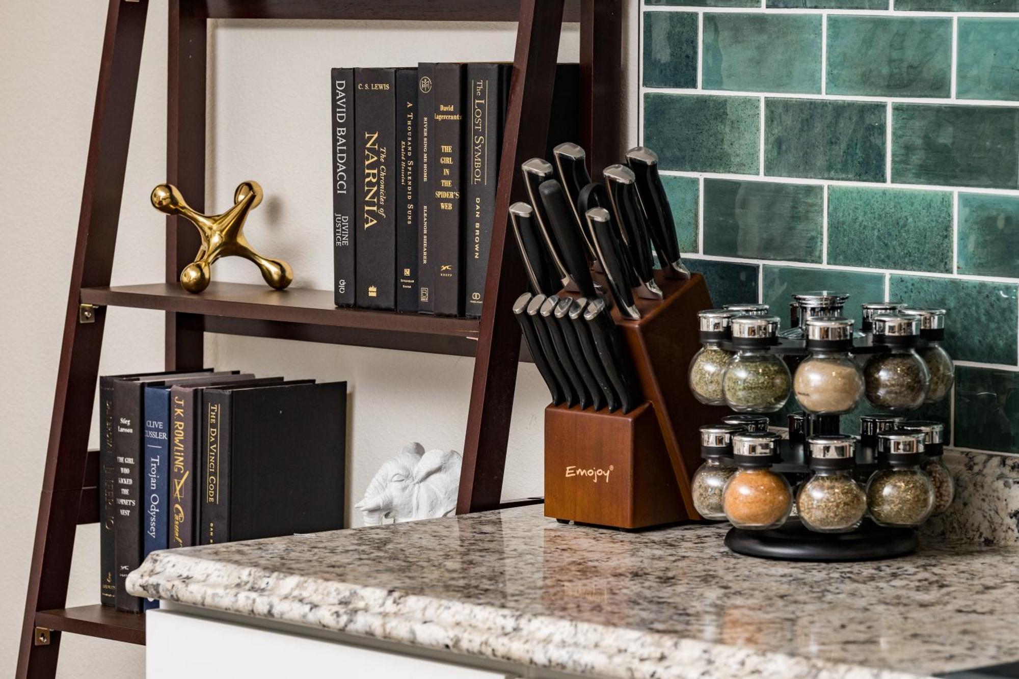 Apartment Your Gateway To Denver's Hotspots Or Downtown Denver
