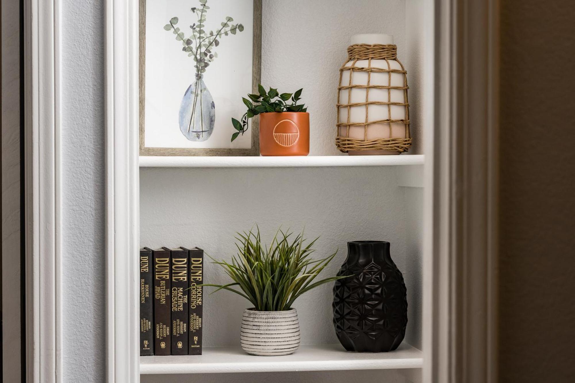 Your Gateway To Denver's Hotspots Or Downtown Apartment *
