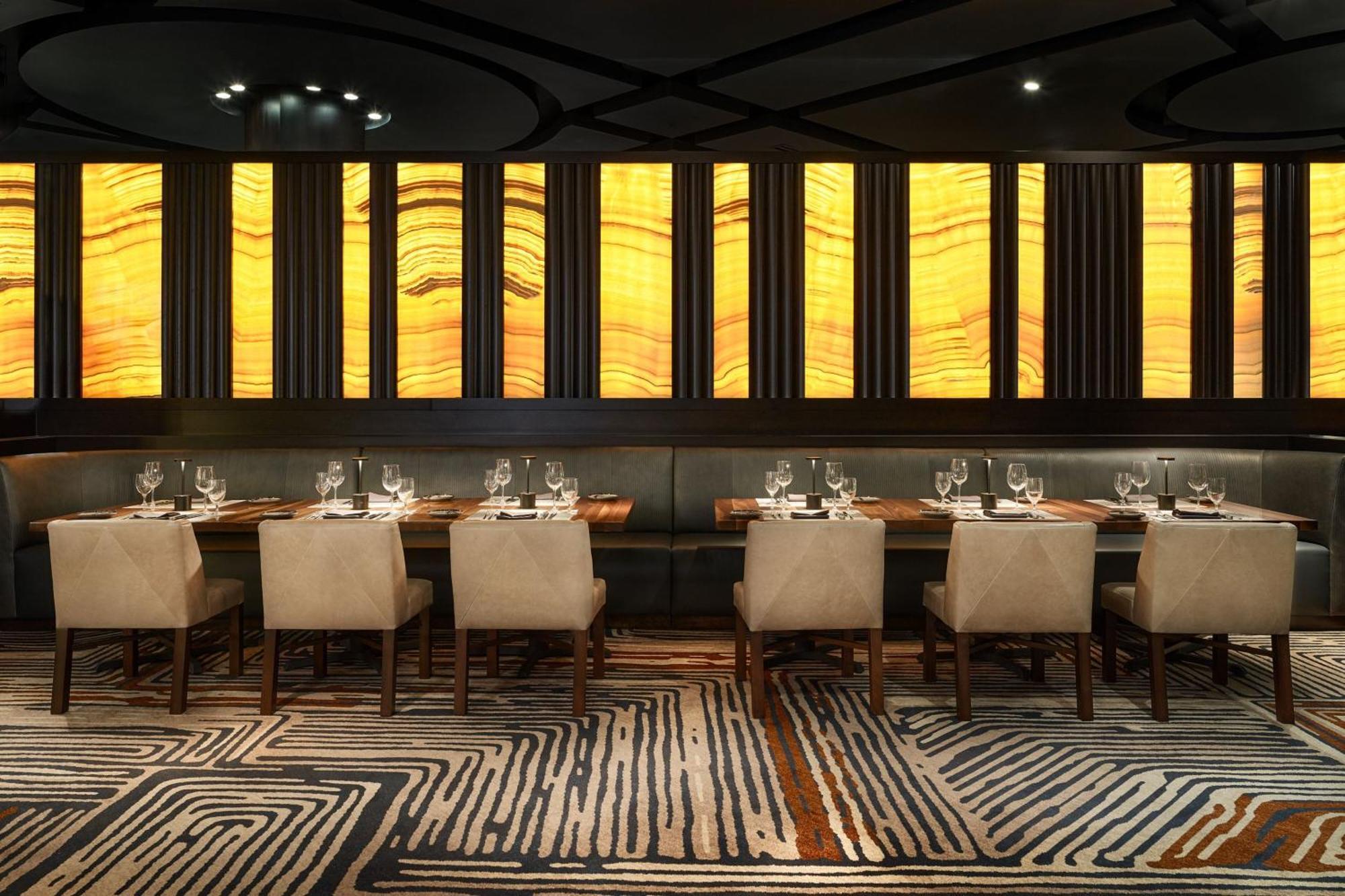 The Ritz-carlton, Hotel 5*