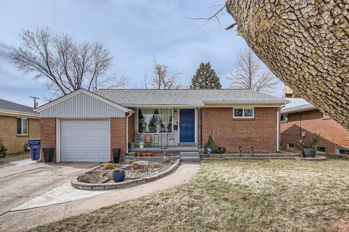 Charming Ranch Family W Office Dtc Holiday home